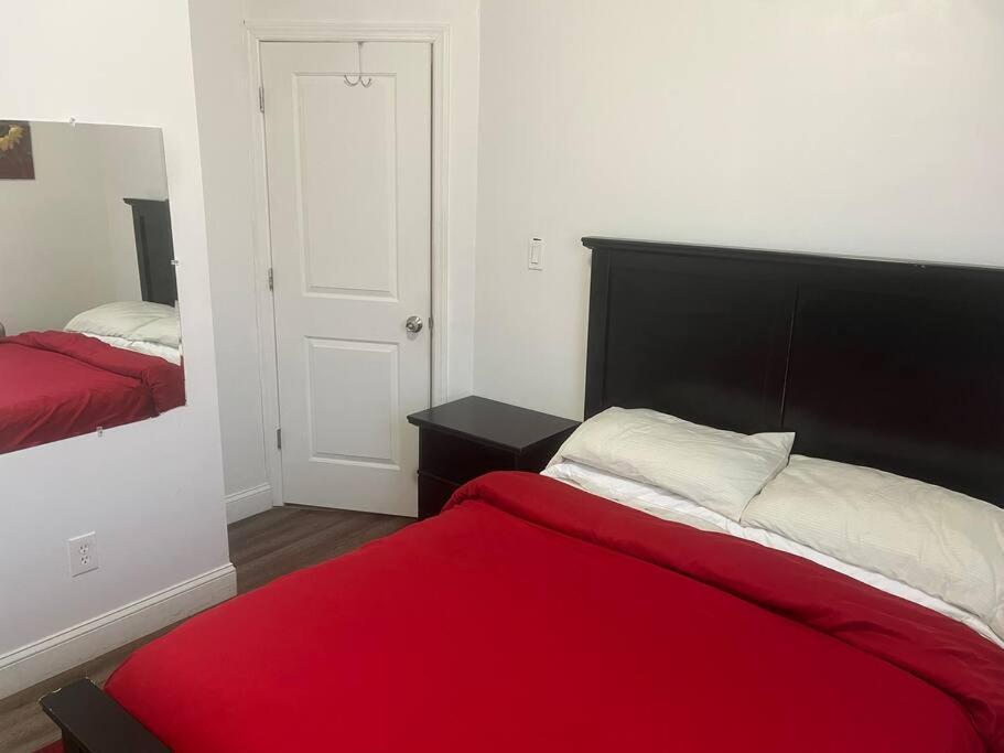 Three Bed One Bath Apt 25 Mins To Nyc Belleville Exteriér fotografie